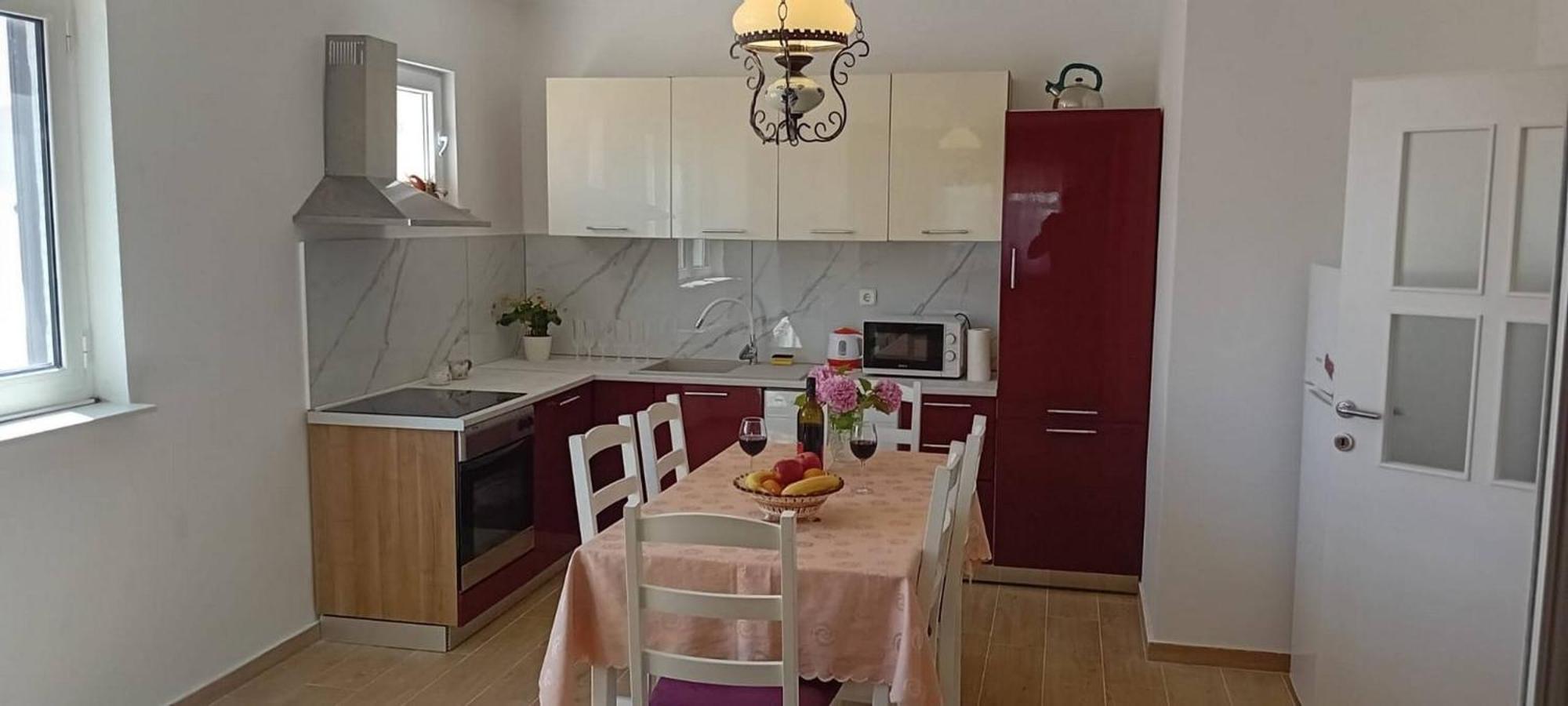 Tribalj Apartments Alaga מראה חיצוני תמונה