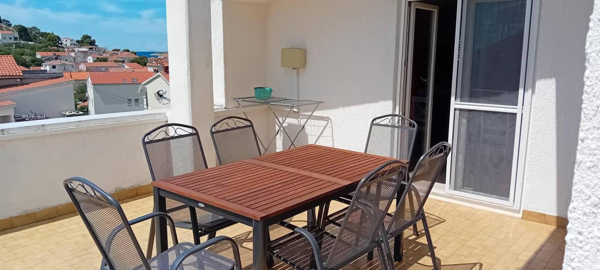 Tribalj Apartments Alaga מראה חיצוני תמונה