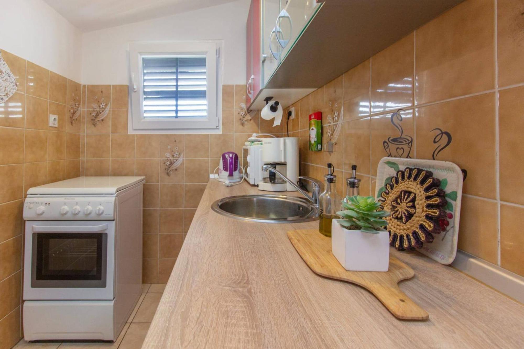 Tribalj Apartments Alaga מראה חיצוני תמונה